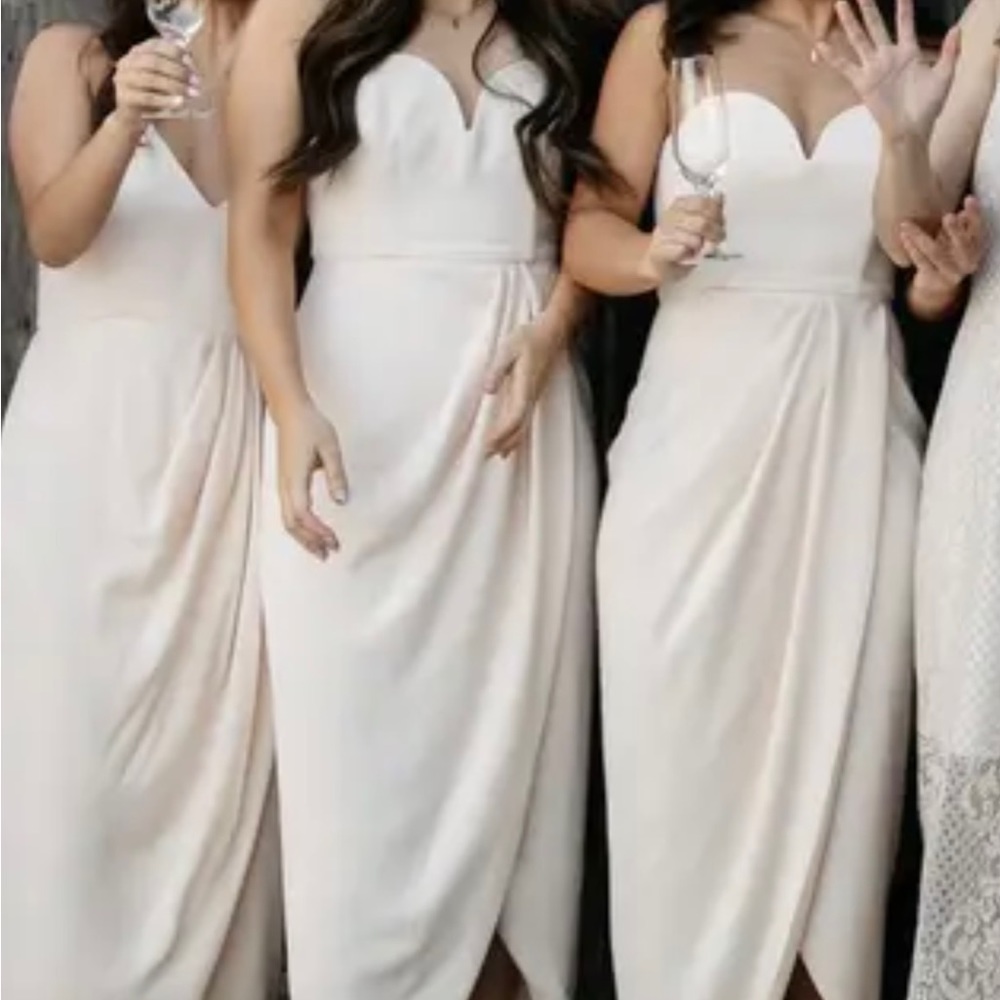Shona Joy strapless cream gown size US 4